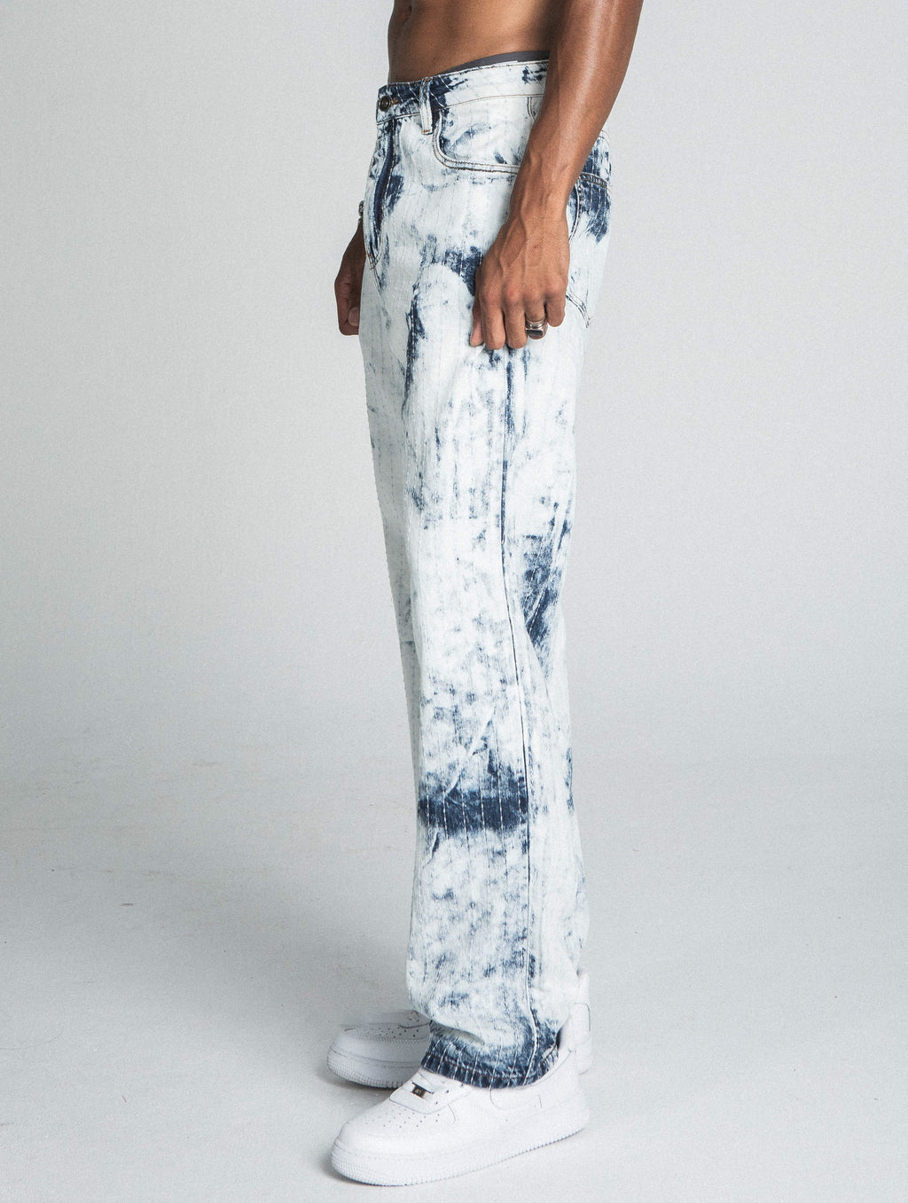 AJ01L-1 Tie-Dye Loose Jeans - product image 1